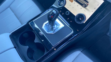 Land Rover Range Rover Evoque 2.0 D200 R-Dynamic SE 5dr Auto Diesel Hatchback